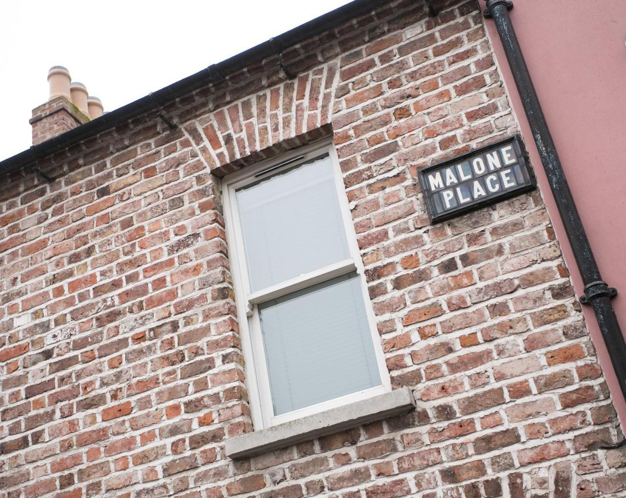 Malone Place Apartment Belfast Buitenkant foto
